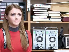 Verdächtiger ist ein weißer Jugendlicher, weiblich. Braunes Haar, mittlere Höhe. Verdächtigt, Kleidung aus dem Geschäft gestohlen zu haben. 22. August, 14:00 Uhr, Fall 2463827 - Verdächtiger ist ein weißer Jugendlicher, weiblich. Braunes Haar, mittlere Hö