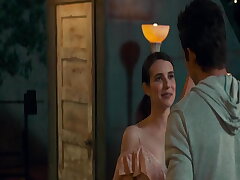 Schauspielerin Emma Roberts Dessous und erotische Filmszenen